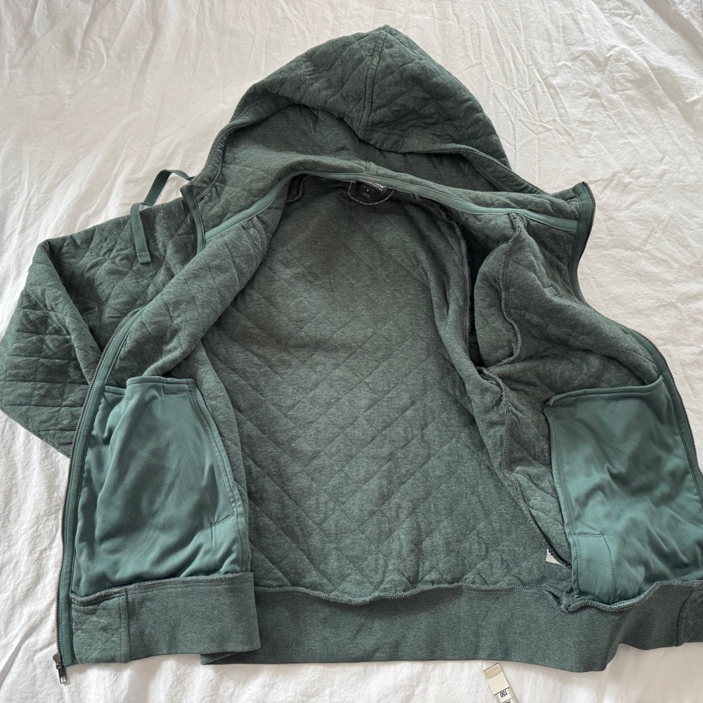 Patagonia Women’s Organic Cotton Quilt Hoody - Small Regen Green - Picture 3 of 13
